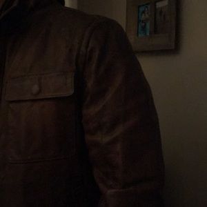 Selling for $350. Pricing is negotiable